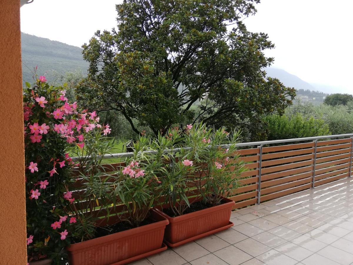 Appartamento La Terrazza Рива дел Гарда Екстериор снимка