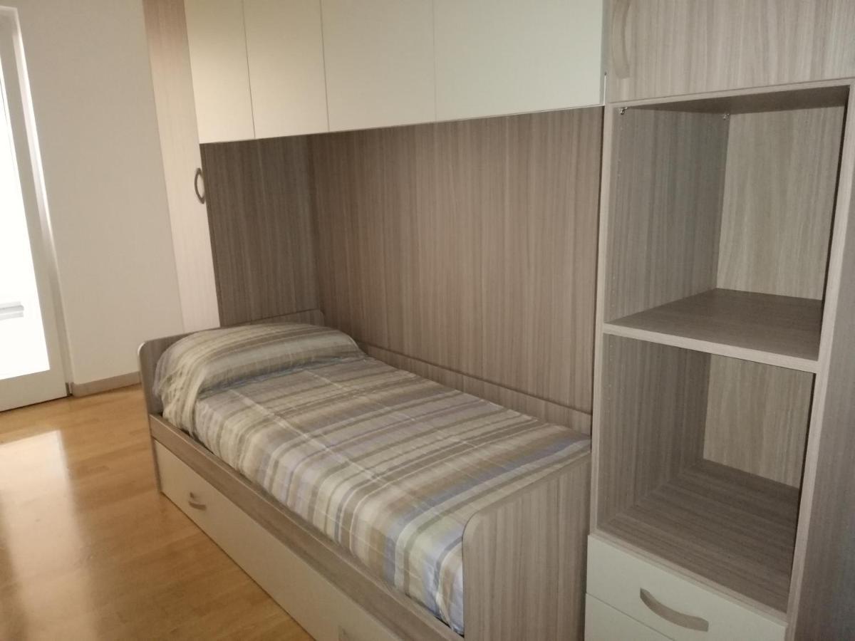 Appartamento La Terrazza Рива дел Гарда Екстериор снимка
